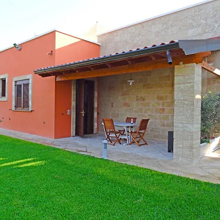 Biancolivo In Salento